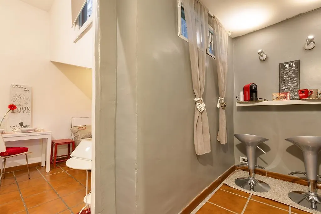 New Pantheon Romantic Suite Italy
